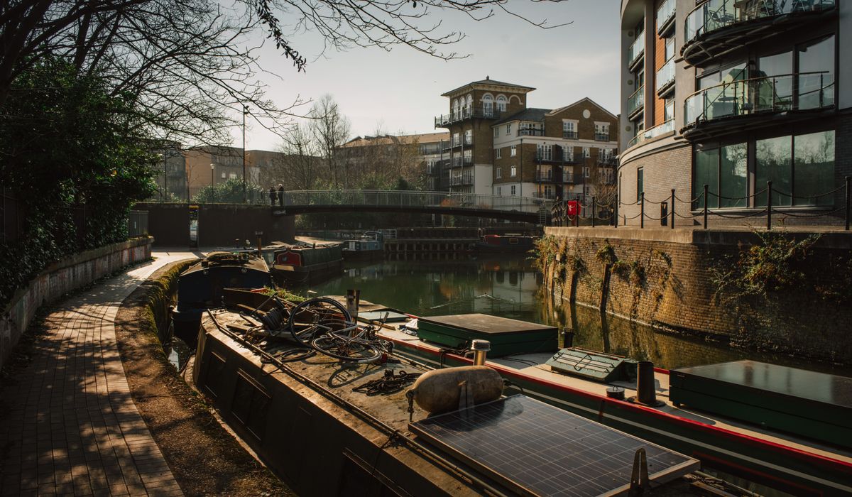 Five Gentle Towpath Walks for Weekend Explorers